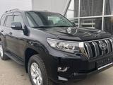 Toyota Land Cruiser Prado 2023 года за 33 000 000 тг. в Актобе