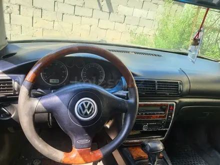 Volkswagen Passat 2002 года за 2 200 000 тг. в Талдыкорган