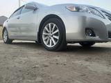 Toyota Camry 2011 года за 4 600 000 тг. в Уральск – фото 3
