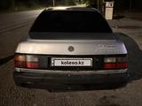 Volkswagen Passat 1993 года за 400 000 тг. в Семей – фото 2