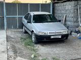 Volkswagen Passat 1993 года за 400 000 тг. в Семей – фото 4