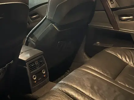 BMW 530 2006 года за 6 500 000 тг. в Алматы – фото 15