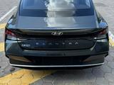 Hyundai Elantra 2024 года за 8 900 000 тг. в Караганда – фото 5
