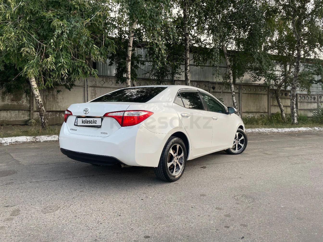 Toyota Corolla 2014 г.