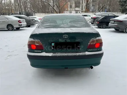 Toyota Avensis 2000 года за 2 700 000 тг. в Павлодар – фото 2