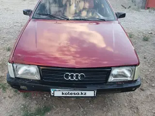 Audi 100, 1989