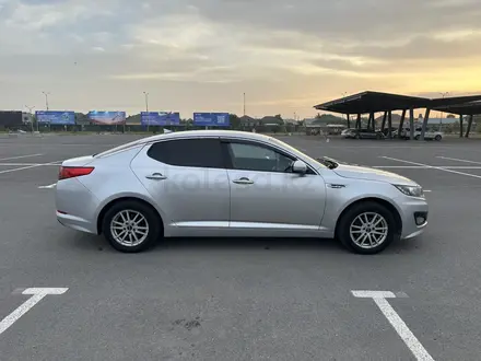 Kia K5 2012 года за 6 500 000 тг. в Алматы – фото 10