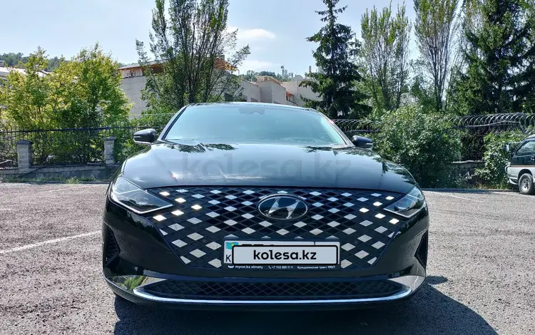 Hyundai Grandeur 2022 года за 16 000 000 тг. в Алматы