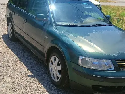 Volkswagen Passat 1997 года за 1 600 000 тг. в Мерке – фото 2