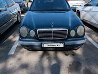 Mercedes-Benz E 320 1997 годаүшін2 500 000 тг. в Алматы