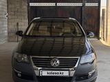 Volkswagen Passat 2006 года за 2 800 000 тг. в Шымкент