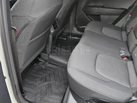 Kia Sportage 2025 года за 13 300 000 тг. в Актобе – фото 11