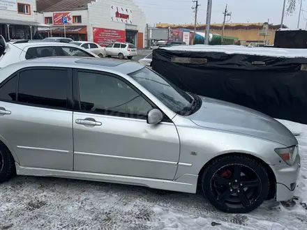 Toyota Altezza 2003 года за 4 000 000 тг. в Караганда – фото 4