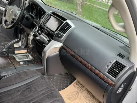 Toyota Land Cruiser 2012 года за 24 550 000 тг. в Алматы – фото 35