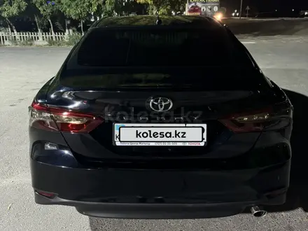 Toyota Camry 2019 года за 12 500 000 тг. в Актау – фото 4