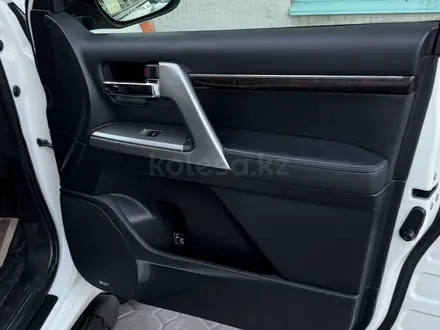 Toyota Land Cruiser 2013 года за 24 800 000 тг. в Алматы – фото 11