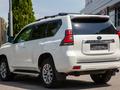 Toyota Land Cruiser Prado Luxe 2018 года за 28 300 000 тг. в Алматы – фото 4