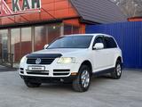 Volkswagen Touareg 2006 года за 6 500 000 тг. в Усть-Каменогорск – фото 4