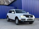 Volkswagen Touareg 2006 года за 6 500 000 тг. в Усть-Каменогорск – фото 5