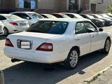 Nissan Gloria 1999 годаүшін1 299 999 тг. в Астана