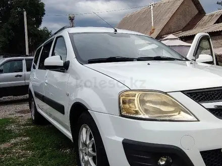 ВАЗ (Lada) Largus 2014 года за 3 000 000 тг. в Алматы – фото 2