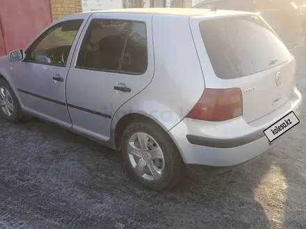 Volkswagen Golf 2000 года за 1 500 000 тг. в Семей – фото 4