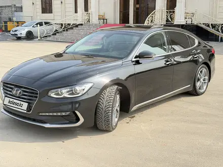 Hyundai Grandeur 2017 года за 11 500 000 тг. в Алматы – фото 2