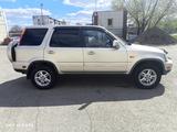 Honda CR-V 2001 годаүшін3 600 000 тг. в Рудный – фото 4