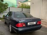 Mercedes-Benz E 280 1998 года за 3 500 000 тг. в Алматы – фото 4