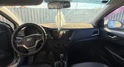 Hyundai Accent 2018 года за 6 900 000 тг. в Кокшетау – фото 3