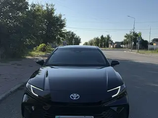 Toyota Camry, 2025