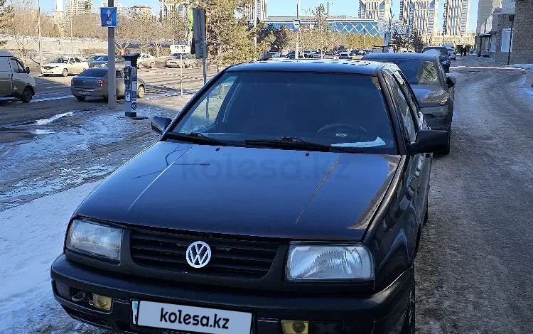 Volkswagen Vento 1992 года за 1 600 000 тг. в Астана