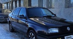 Volkswagen Vento 1992 года за 1 600 000 тг. в Астана – фото 4