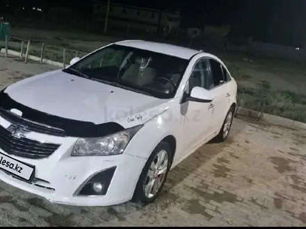 Chevrolet Cruze 2013 года за 3 500 000 тг. в Актау – фото 2