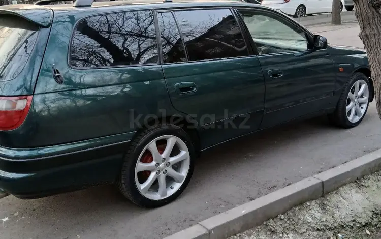 Toyota Carina E 1997 года за 3 000 000 тг. в Алматы
