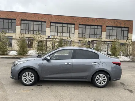 Kia Rio 2019 года за 7 450 000 тг. в Караганда – фото 6