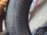 Шины 195/65 R15 за 3 000 тг. в Рудный