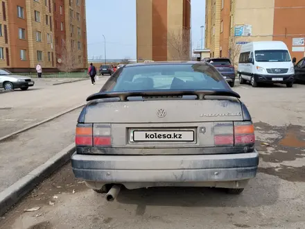 Volkswagen Passat 1992 годаүшін1 000 000 тг. в Астана – фото 8