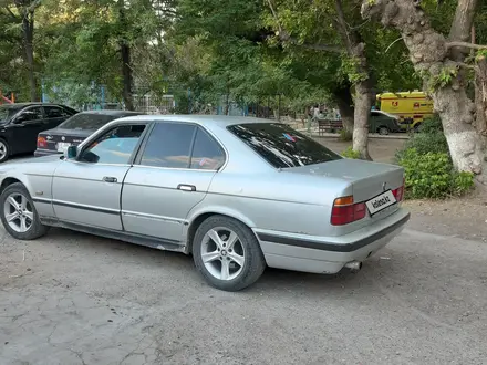 BMW 520 1991 года за 1 100 000 тг. в Шымкент