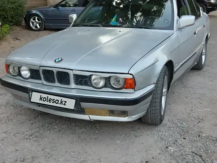 BMW 520 1991 года за 1 100 000 тг. в Шымкент – фото 5