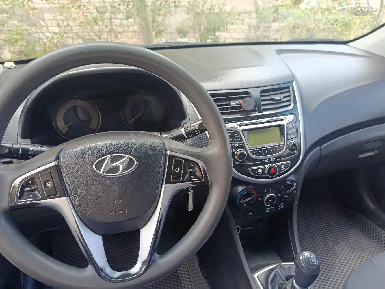 Hyundai Solaris, 2012