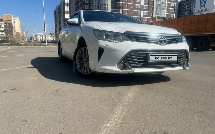 Toyota Camry 2014 года за 10 500 000 тг. в Астана