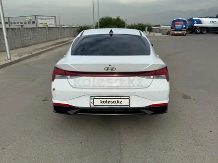 Hyundai Elantra 2021 годаүшін9 600 000 тг. в Алматы – фото 4