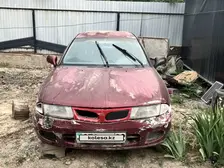Mitsubishi Carisma, 1997