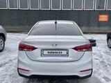 Hyundai Accent 2019 годаүшін7 470 000 тг. в Семей – фото 4