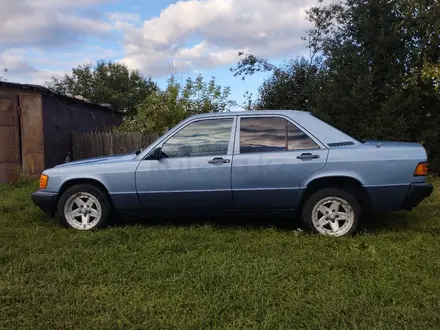 Mercedes-Benz 190 1989 года за 2 100 000 тг. в Усть-Каменогорск – фото 2