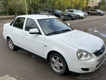 ВАЗ (Lada) Priora 2170 2014 года за 2 500 000 тг. в Астана – фото 2