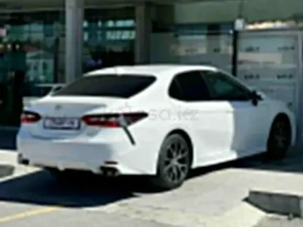 Toyota Camry 2021 года за 14 500 000 тг. в Шымкент – фото 7