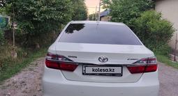 Toyota Camry 2017 годаfor10 600 000 тг. в Шымкент – фото 4