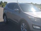 Hyundai Santa Fe 2014 годаүшін9 600 000 тг. в Усть-Каменогорск – фото 3